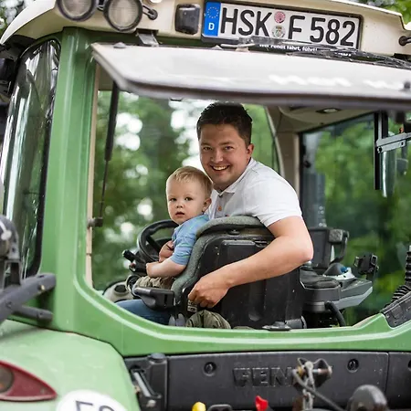 アパート Hof Koehne - Altes - Dachstube Rechts *