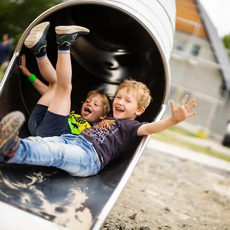 Hof Koehne - Altes - Dachstube Rechts アパート